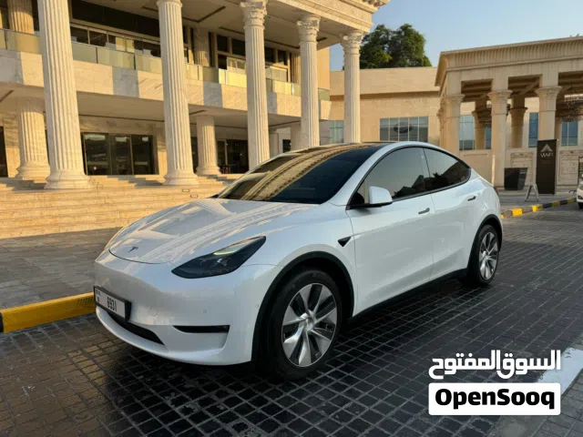 Tesla 2022 Model Y Long Range GCC