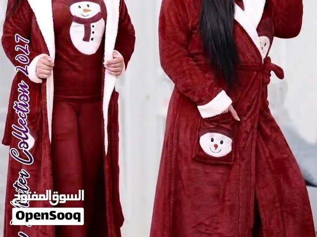 طقم بيجامة وروب شتوي أنيق ودافئ