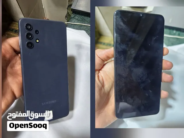 Samsung Galaxy A32 (يتوفر منه إصداران: 4G و 5G).
