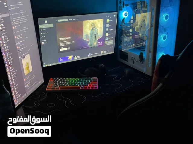 سلام عليكم لل بيع ستب كامل مع بيسي و شاشتين و كرسي و طاوله و سماعت اتاك شارك وماوس وكيبورد وماوس باد