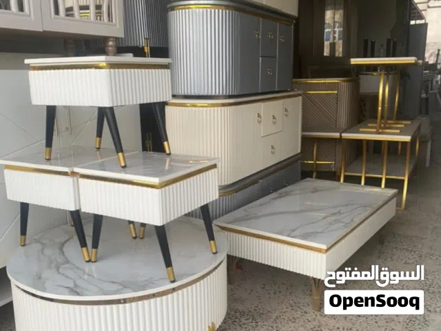 طاولات جزامات غرف نوم طاولات مجلس طاولات بلازما شاشه شرايح ليزر سطح بديل الرخام ماسات مجلس ارضي