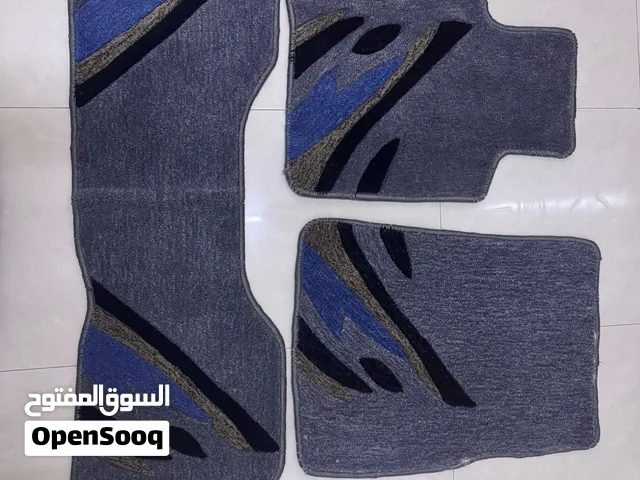 فرشة لاند كلوزر الموديل القديم، وكالة نظيفات جدًًا