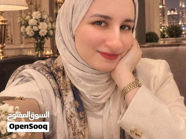 معلمه لغة انجليزيه