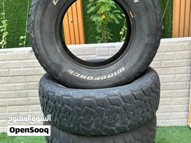 لبيع تواير حجريه نظيفه 17/265/70
