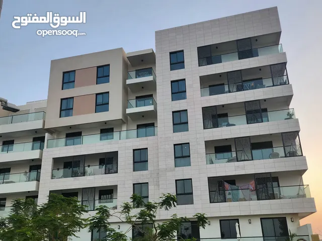 luxury 2-bedroom apartment  for sale in almouj Muscat... شقة غرفتين راقية للبيع في الموج مسقط