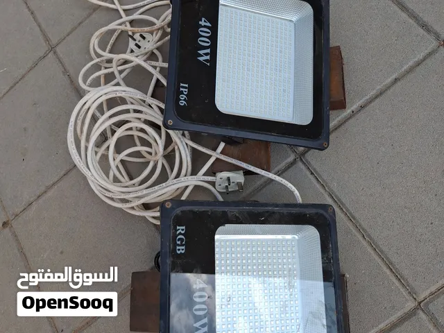 كشافات للمنازل للبيع مع الكيبلات والقواعد