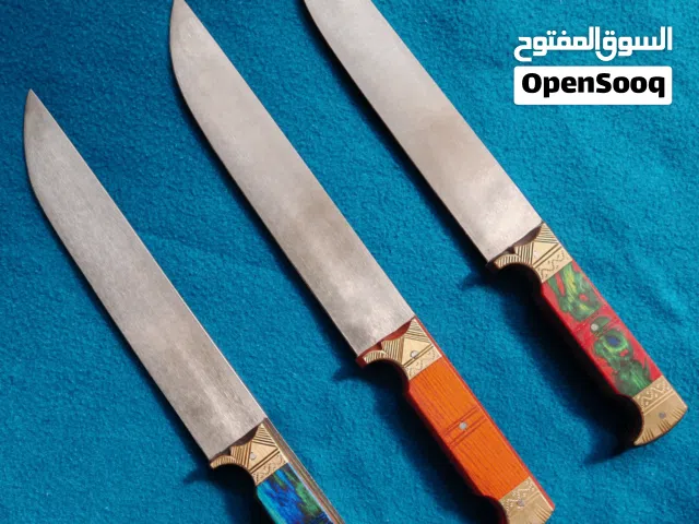 سكين فاخرة مطعمة بالنحاس