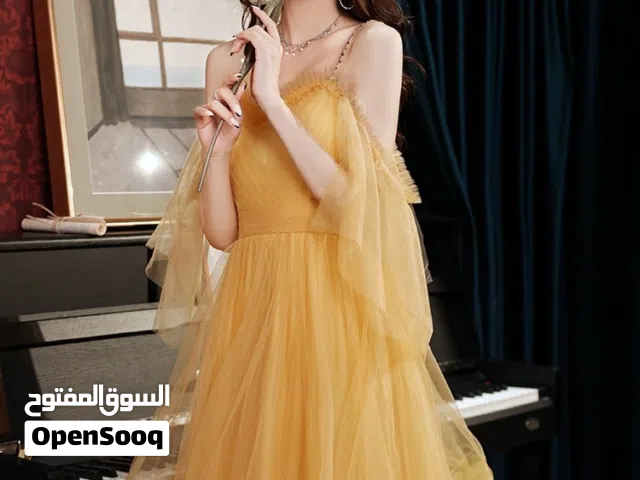 فستان سهرة وحفلات