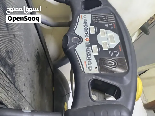جهاز رياضه كهرباىي للحد وإن 125 كيلو بحالة جيده  مع جهاز سيكل منول