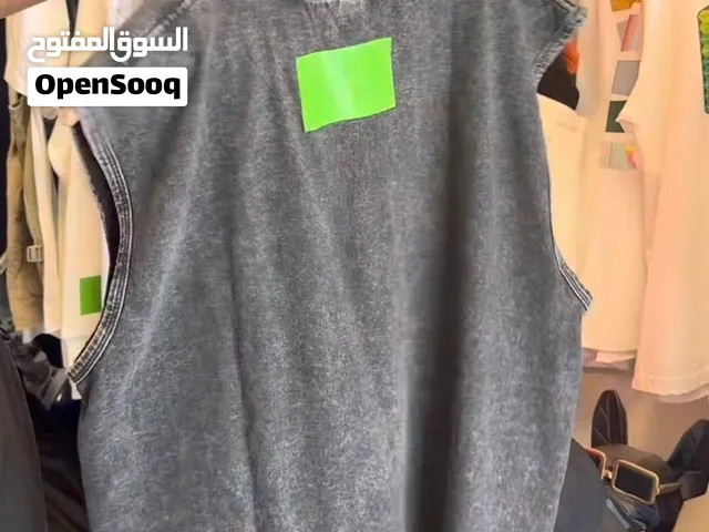 مطلوب تيشيرتات ساده بالجمله