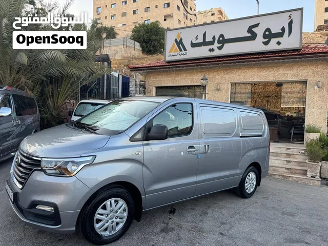 هونداي فان 2021 (  نقل بضائع ) بحالة الوكالة وارد كوري لا يحتاج أي نوع من الصيانة