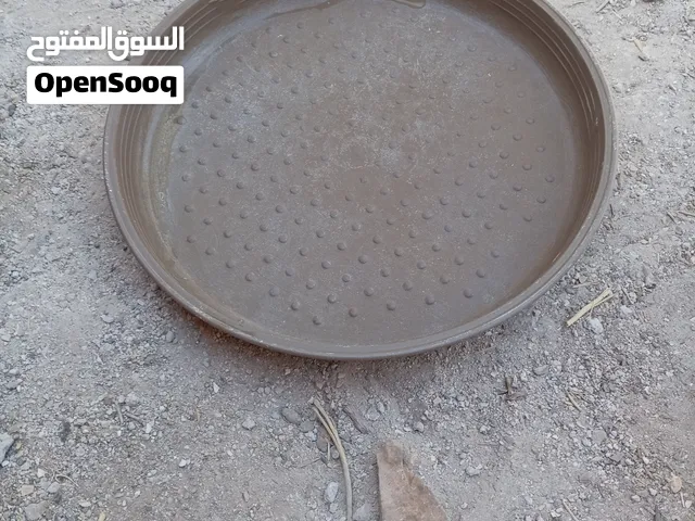 مشارب بلاستك معالف بلاستك