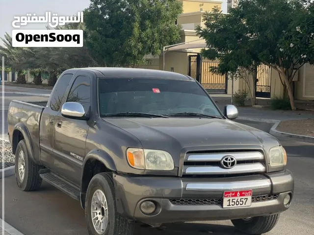 تندرا 2005 رمادي موجوده ف الظاهر