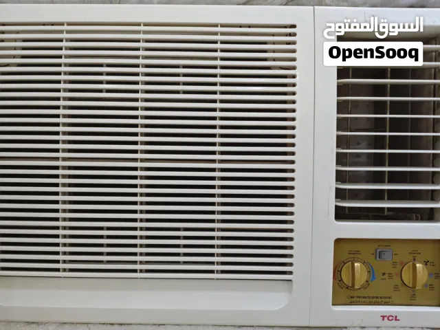 مكيف TCL نظيف جداً للبيع