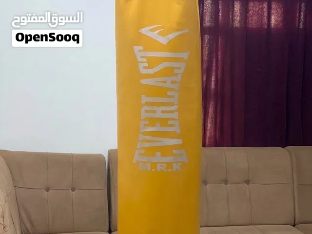 كيس ملاكمة EVERLAST للبيع