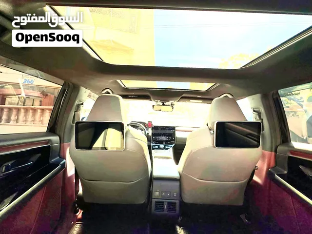 شاشات خلفيه تويوتا Bzd4x 2023 اصلي من الشركه للبيع