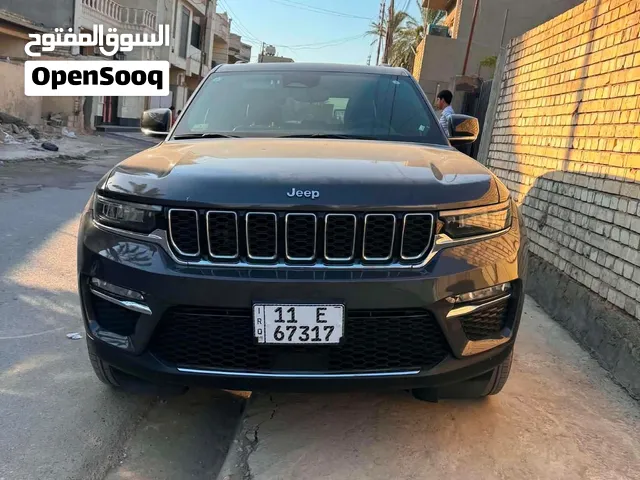 جيب شيروكي 4*e