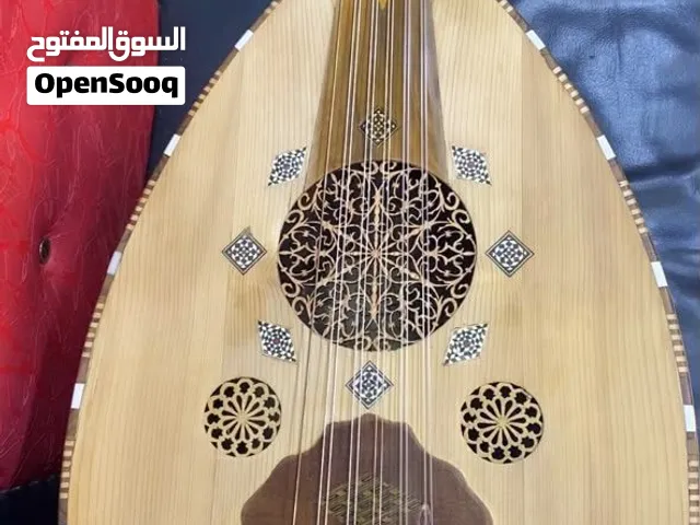 عود من صناعة قندلفت