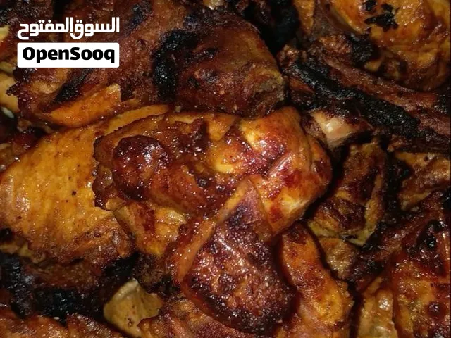 بطعم شهي وتتبيلة مميزة، جاهزة للسفرة والعزائم. فراخ طازجة تتبيلة لذيذة جاهزة للتقديم