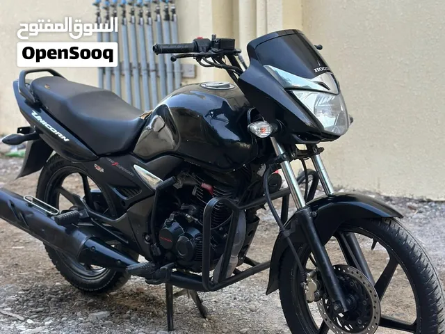 للبيع دراجه دراجه هوندا150سيسي اقرا لوصف