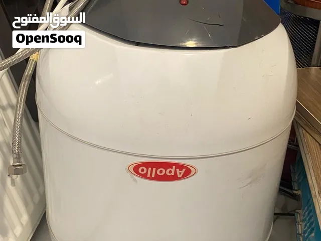 جيزر كهرباء بحالة ممتازة للبيع بسعر مغري