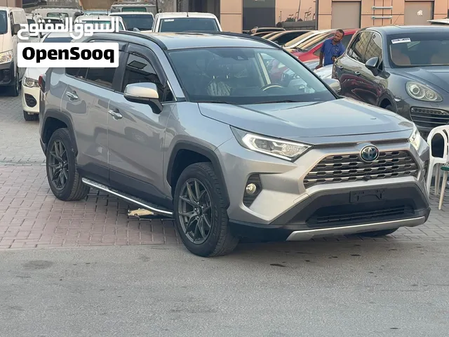 Used Toyota RAV 4 in Sharjah