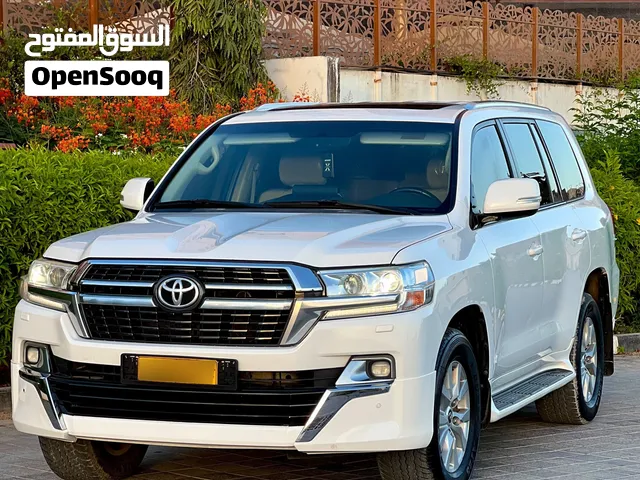 Used Toyota Land Cruiser in Dhofar