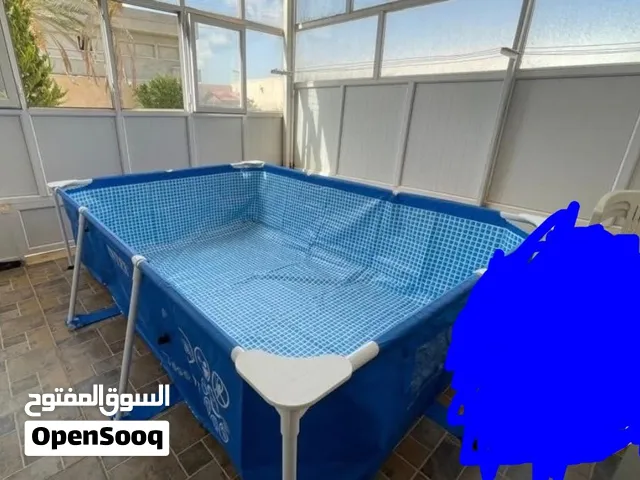 حوض سباحه للبيع متعمل مرتين فقط الحكم جديد قعد