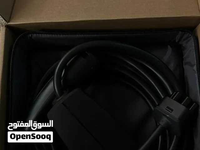 شاحن متنقل تسلا جديد