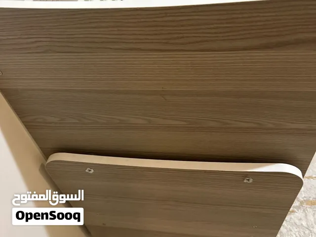 سرير أطفال جديد