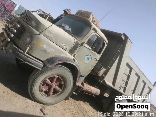 مو رسدس قلاب