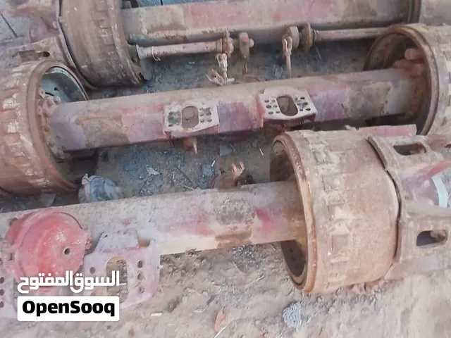 محاور شاحنات