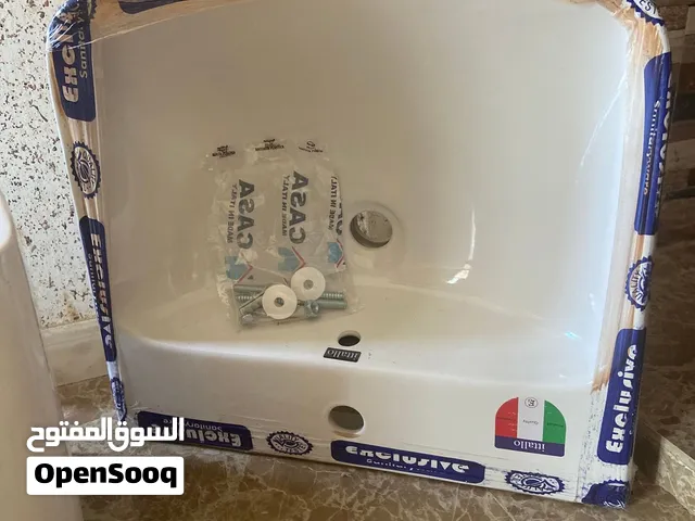 مرحاض جديد