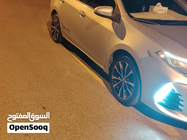 تويوتا كرولا موديل 2017
