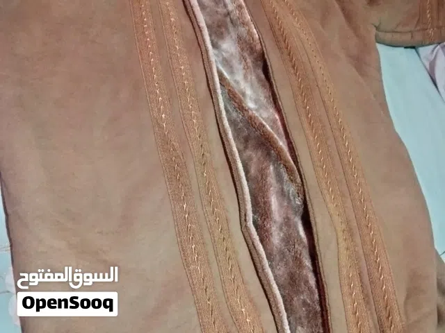 بيشت رجالى استقبال ملكى