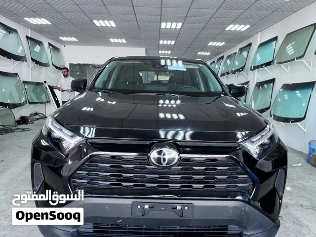 Used Toyota RAV 4 in Dhofar