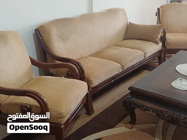 صالون للبيع سعر لقطة!!