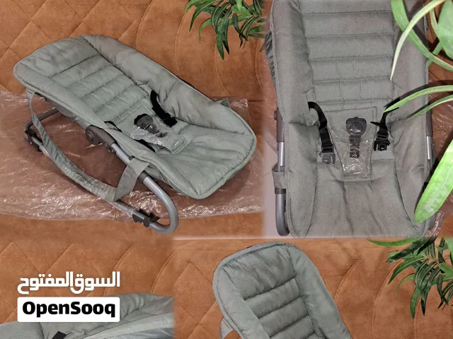 للبيع كرسي اطفال هزاز استعمال خفيف Lightly Used Baby Bouncer Seat