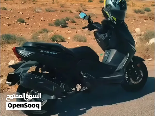 سكوتر تارو T9 العملاق و الاكثر فخامة على الطريق بسعر طري لون اسود