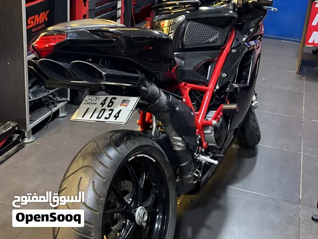 Ducati 848 EVO