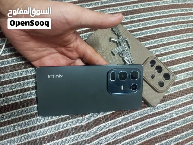 Apple iPad 10 256 GB in Mafraq