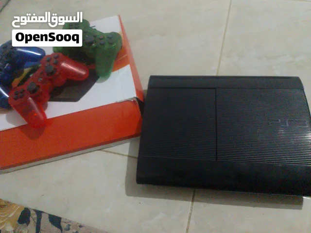 بلاي ستيشن 3 سوبر سلم للببع معدل عليه تقريباً 40 لعبه معه 3 ايدي ومعه كل اغراضه قابل التفاوض ببساطه