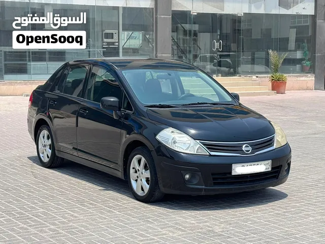 Nissan Tiida  2011 (Black)