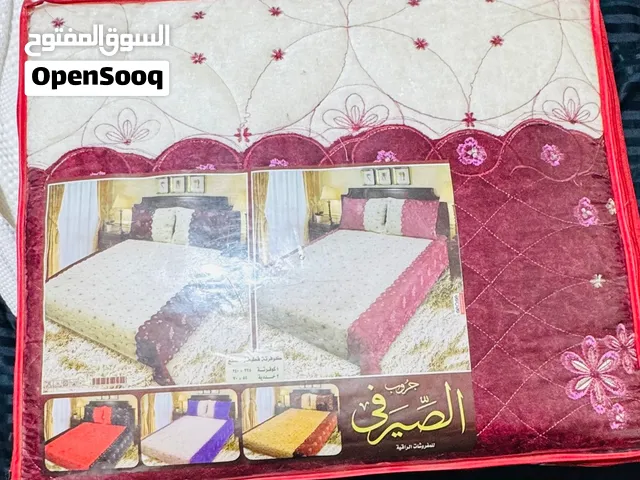 كوفرتة قطيفة غير مستعملة