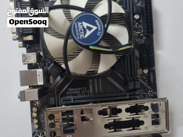 لوحة ومعاالج i5 ثامن