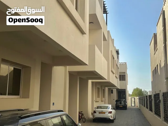 Villa for Rent in a Compound – Hail south SR-MS-1753