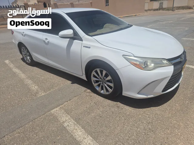 تويوتا كامري هايبرد للبيع مديل 2016