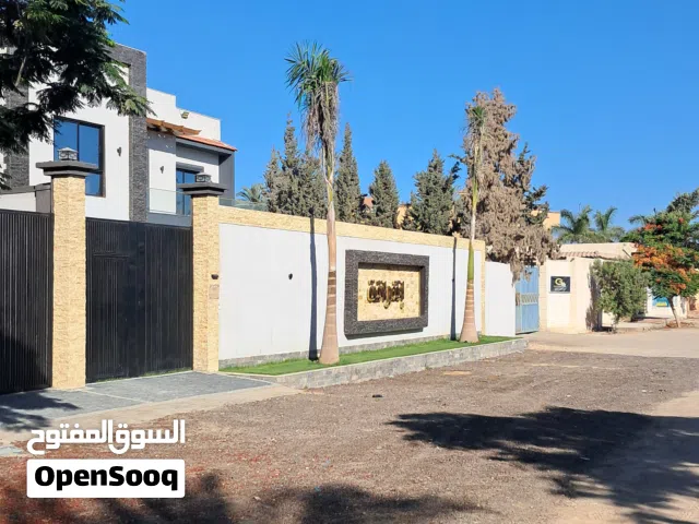 فيلا مودرن بسعر عربيه