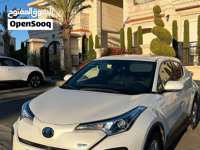 Toyota C-HR IZOA 2022 بسعر مغري فحص كامل
