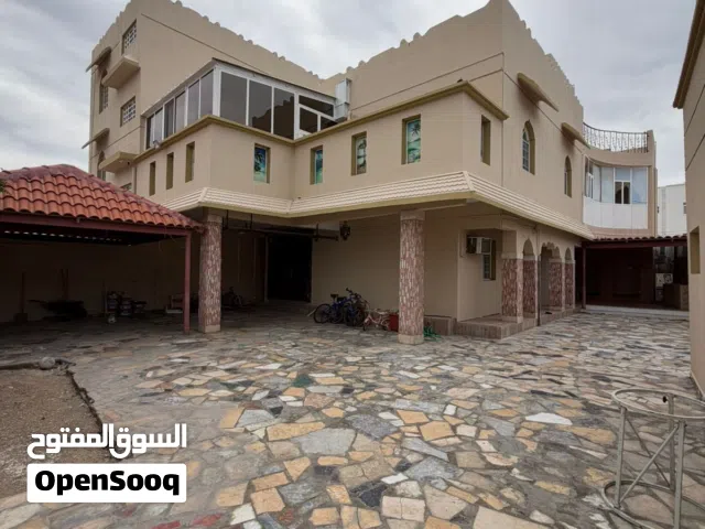للإيجار فيلا بموقع ممتاز بمنطقة الدقل تابع الوصف